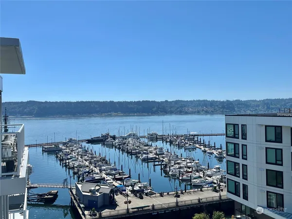 $690,000 | 320 Washington Avenue, Unit 602, Bremerton, WA 98337
