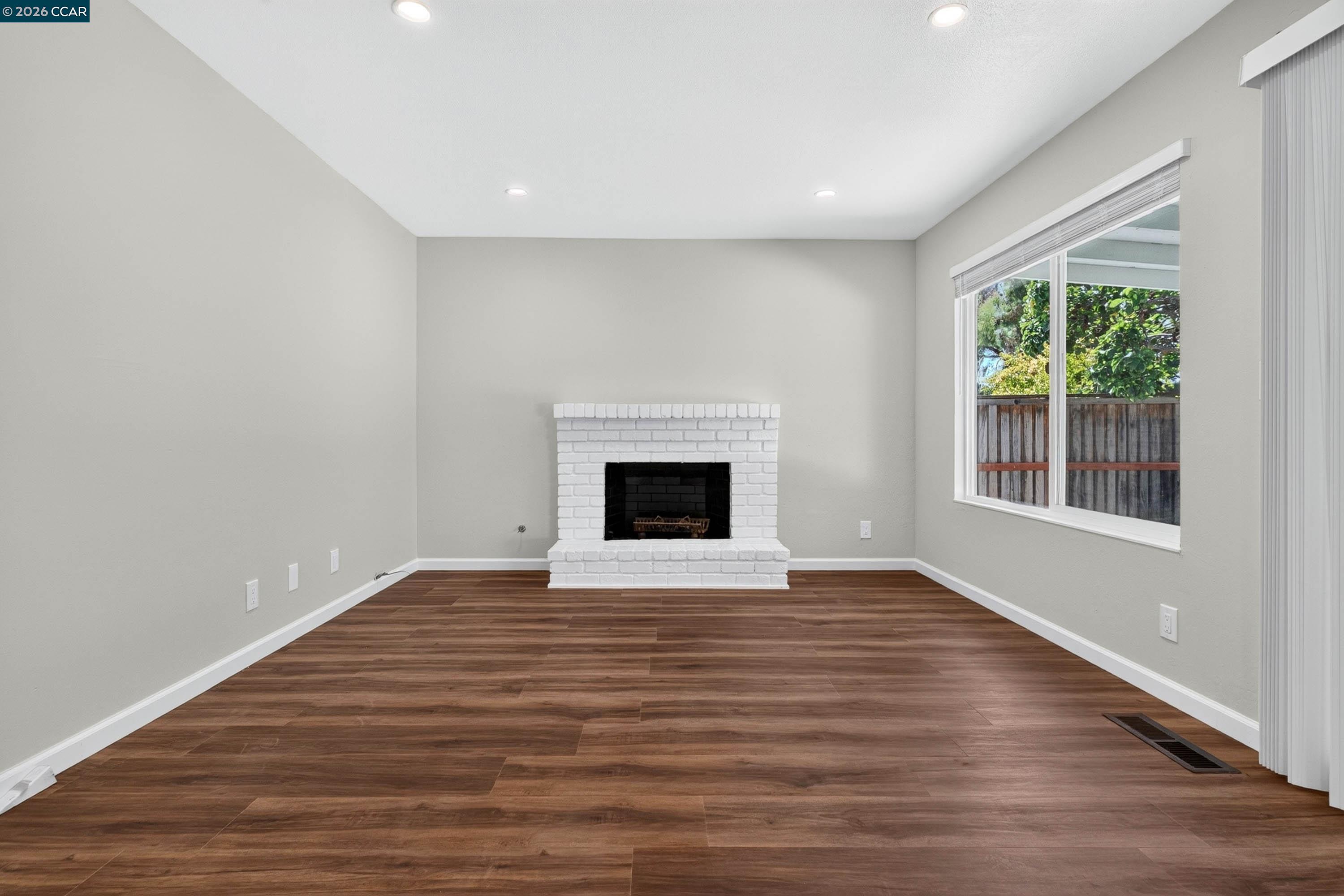 121 Violet Road Hercules, CA 94547 - Photo 16 of 70 Gallery Image 16