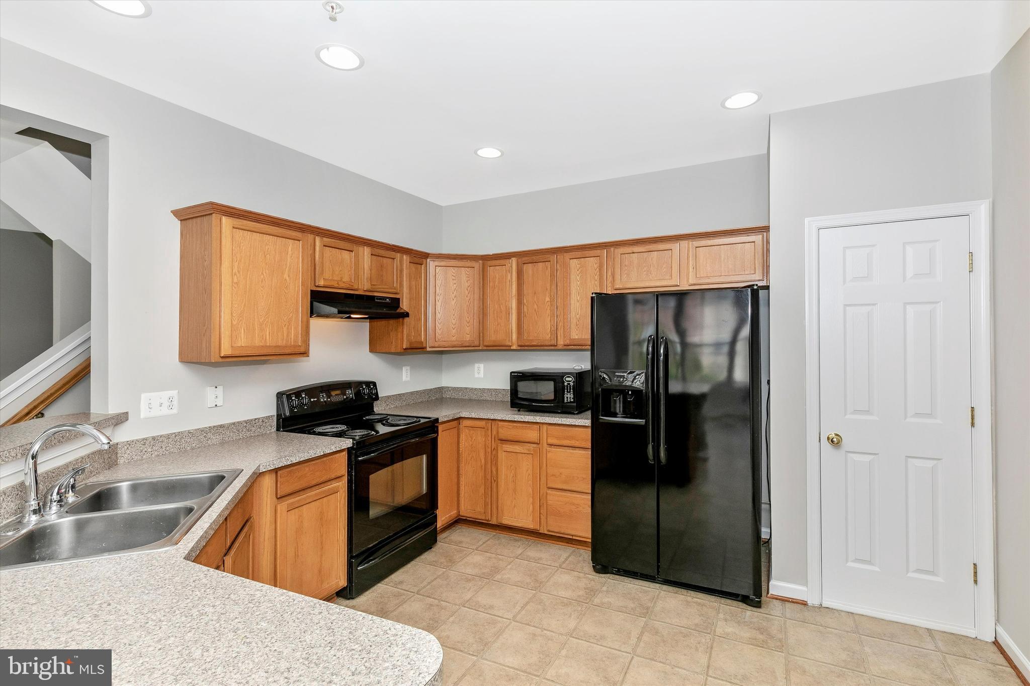 7125 Silverleaf Oak Road, Unit 219 Elkridge, MD 21075 - Photo 19 of 49 Gallery Image 19