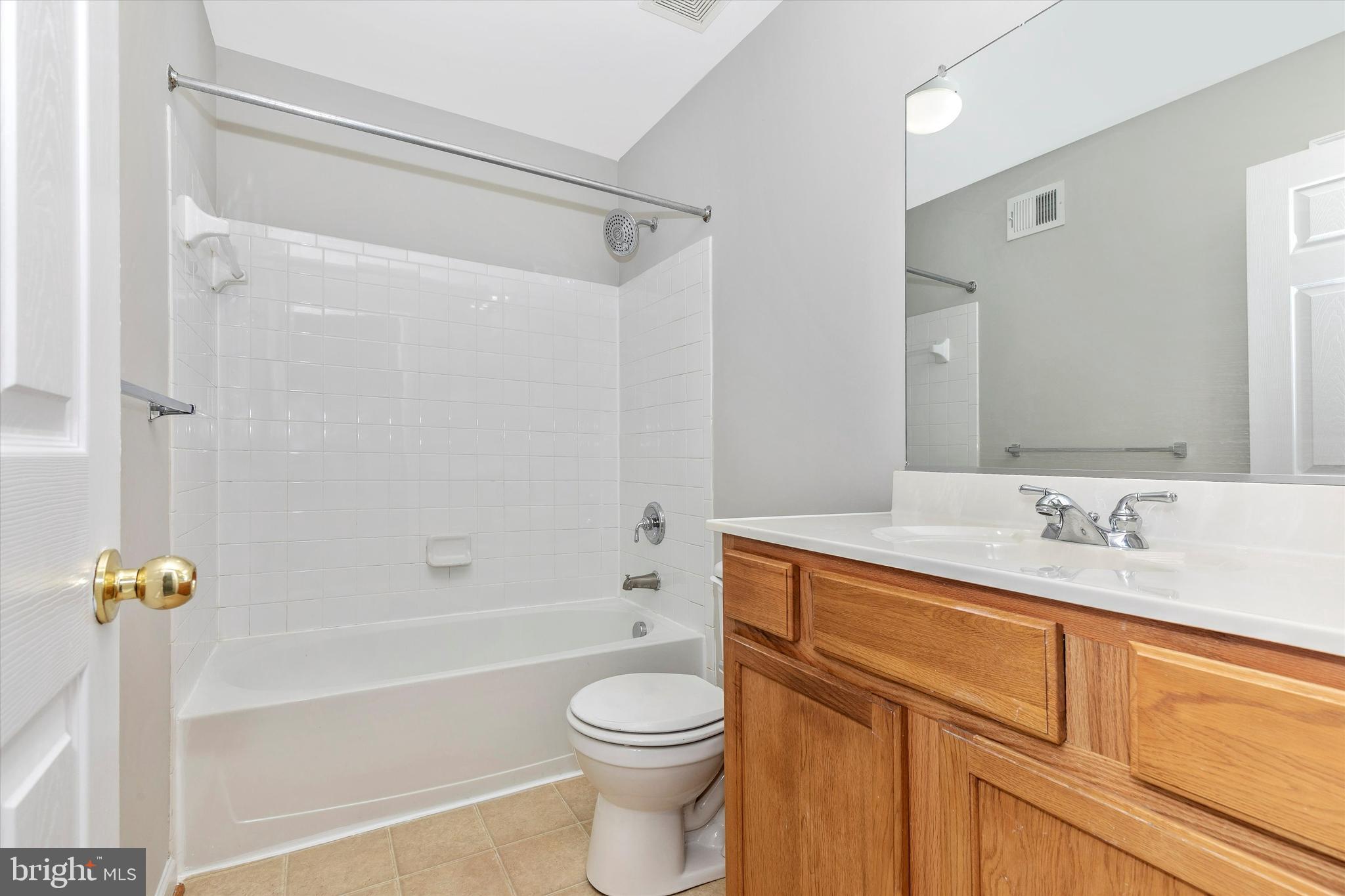 7125 Silverleaf Oak Road, Unit 219 Elkridge, MD 21075 - Photo 30 of 49 Gallery Image 30