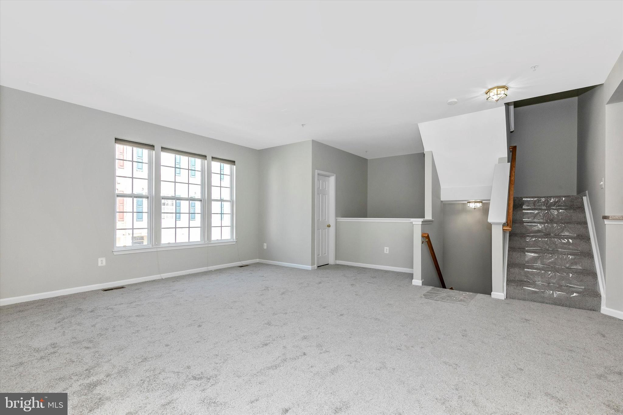 7125 Silverleaf Oak Road, Unit 219 Elkridge, MD 21075 - Photo 10 of 49 Gallery Image 10