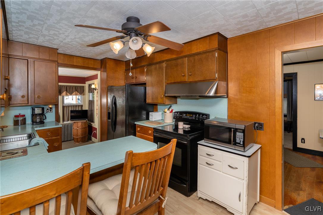 2987 Main Road East Emmaus, PA 18049 - Photo 9 of 35 Gallery Image 9