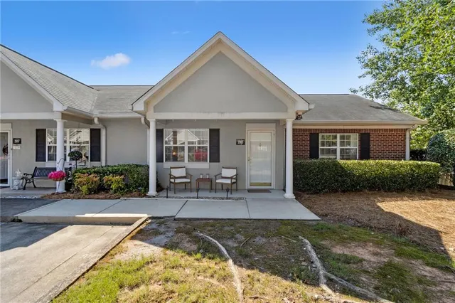 $229,900 | 2905 Florence Drive, Gainesville, GA 30504