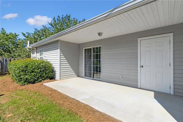 $229,900 | 2905 Florence Drive, Gainesville, GA 30504