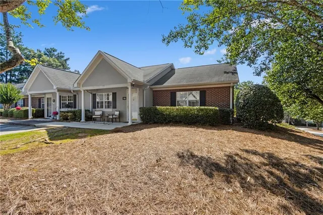$229,900 | 2905 Florence Drive, Gainesville, GA 30504