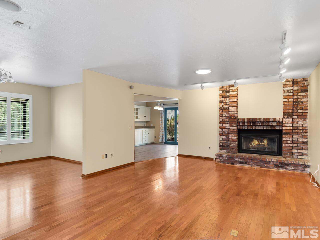6225 Pebble Beach Drive Reno, NV 89502 - Photo 7 of 21 Photo 7