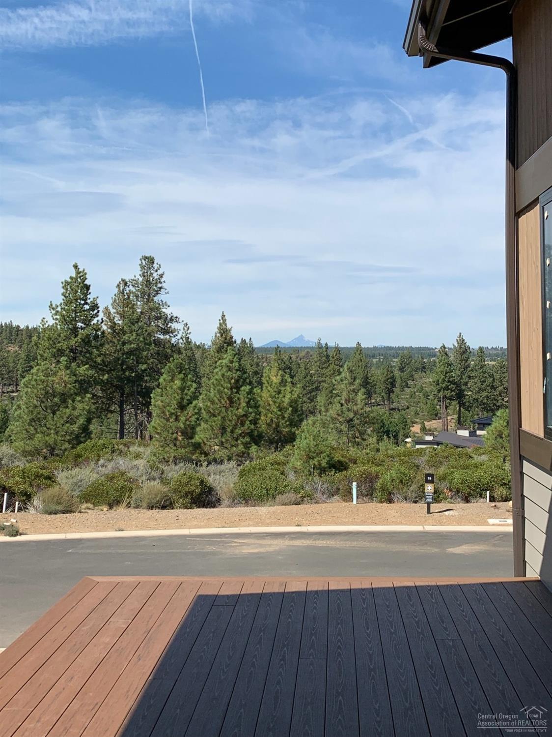 19190 Gateway Loop Bend, OR 97702 - Photo 11 of 25 Additional Photo