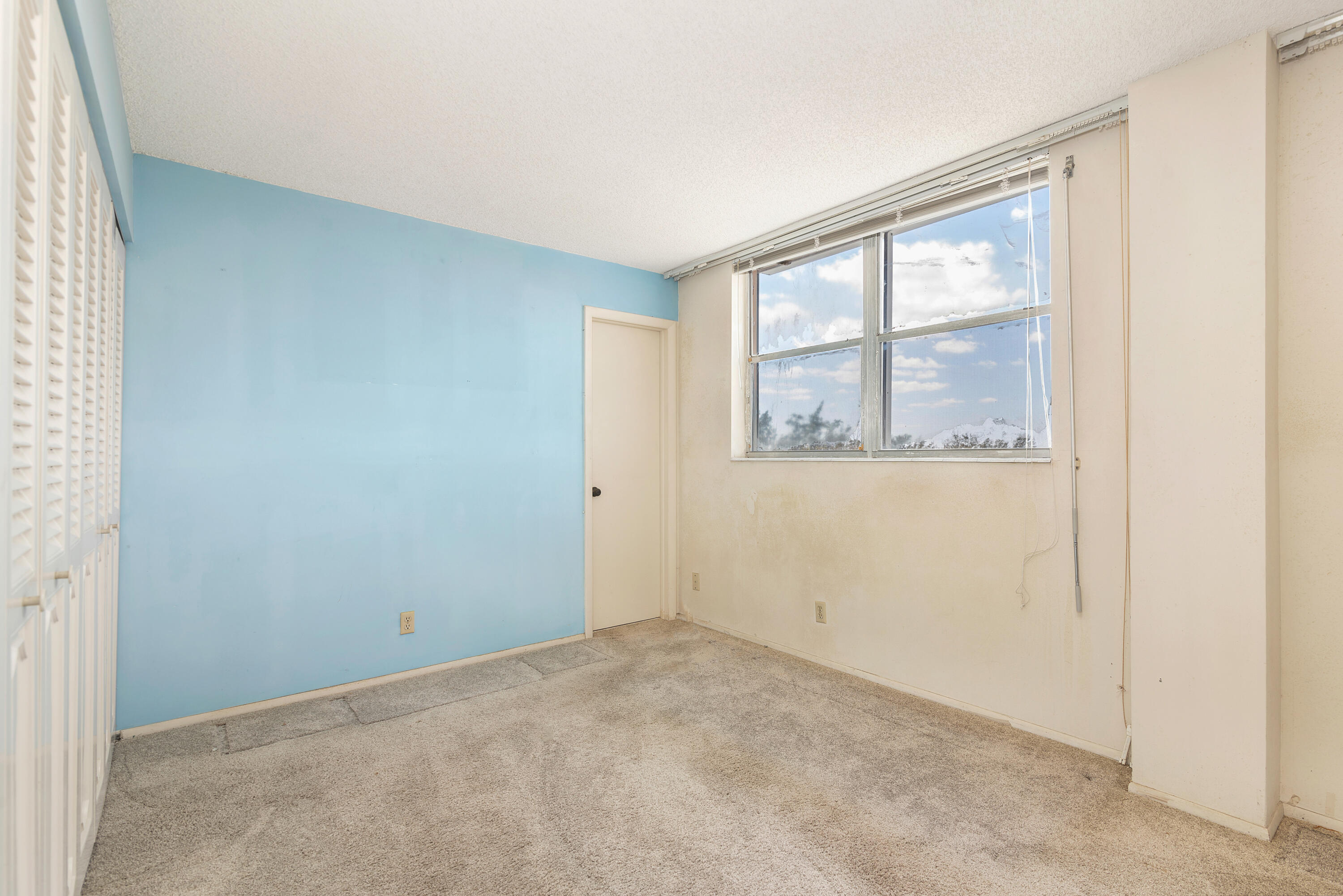 6161 Northwest 2nd Avenue, Unit PHR Boca Raton, FL 33487 - Photo 11 of 25 high-9