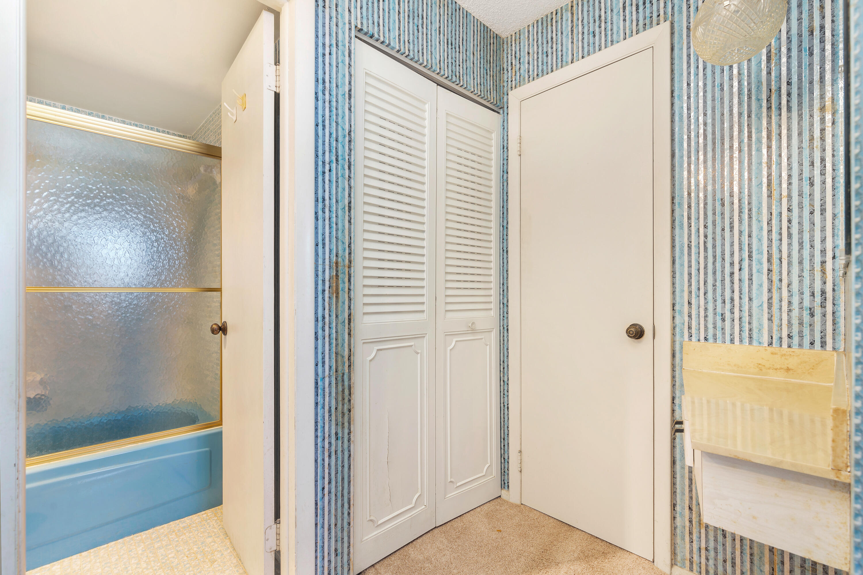 6161 Northwest 2nd Avenue, Unit PHR Boca Raton, FL 33487 - Photo 19 of 25 high-17
