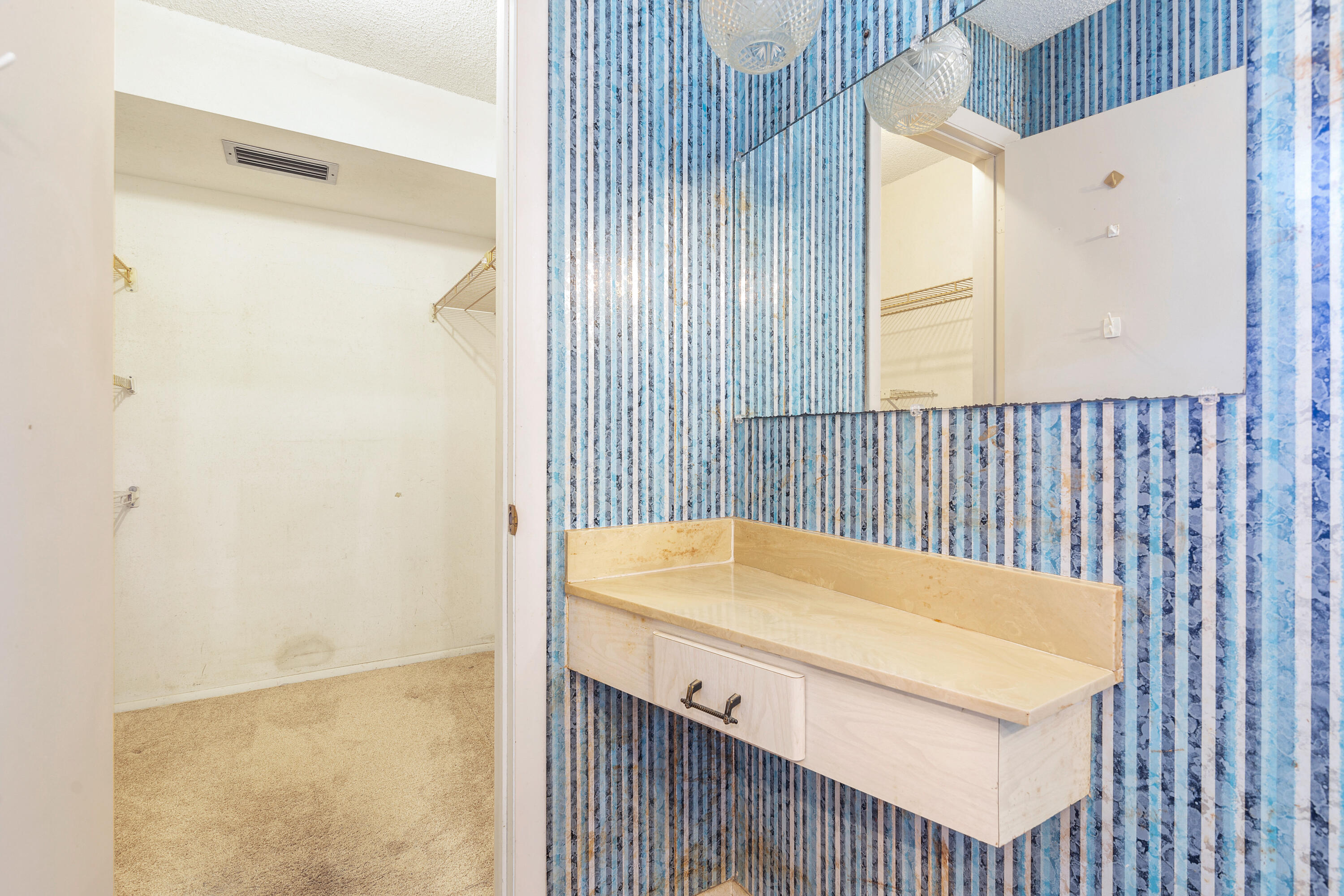 6161 Northwest 2nd Avenue, Unit PHR Boca Raton, FL 33487 - Photo 20 of 25 high-18