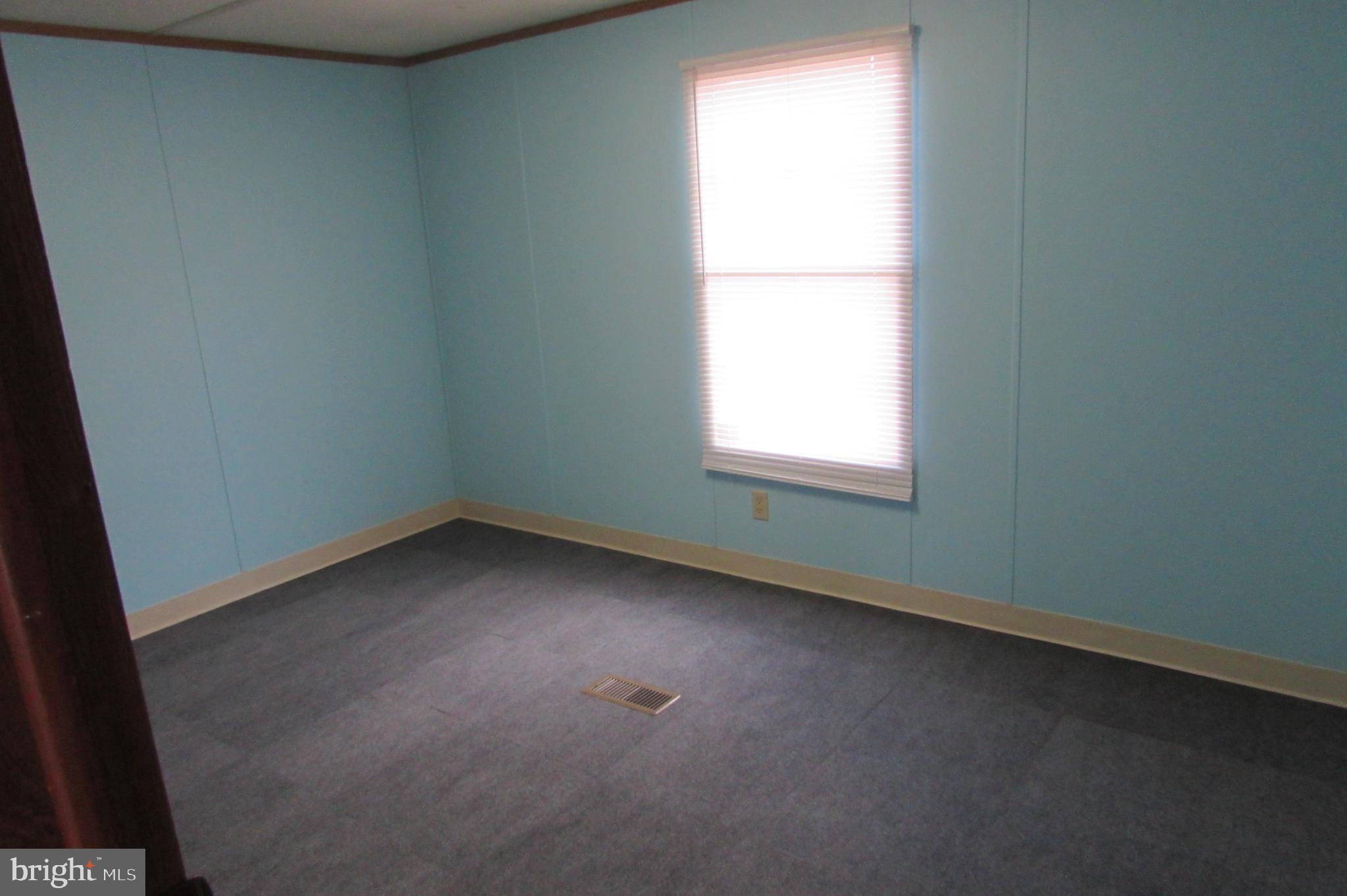 12222 Polktown Road Waynesboro, PA 17268 - Photo 13 of 22 an empty room with a window