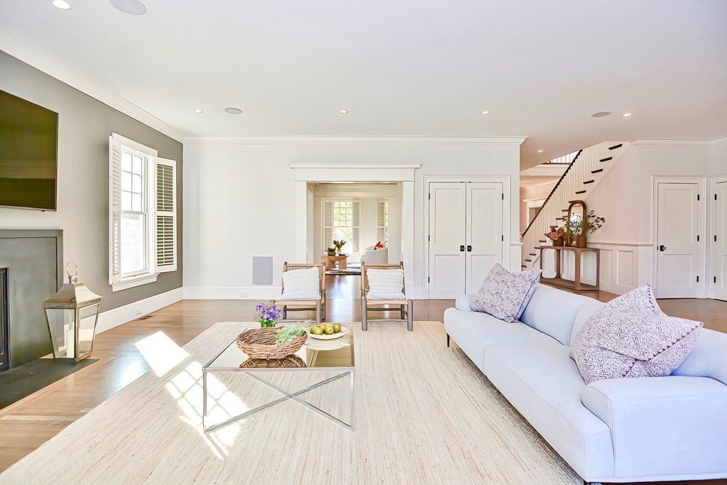 5 Sumner Lane Belmont, MA 02478 - Photo 10 of 41