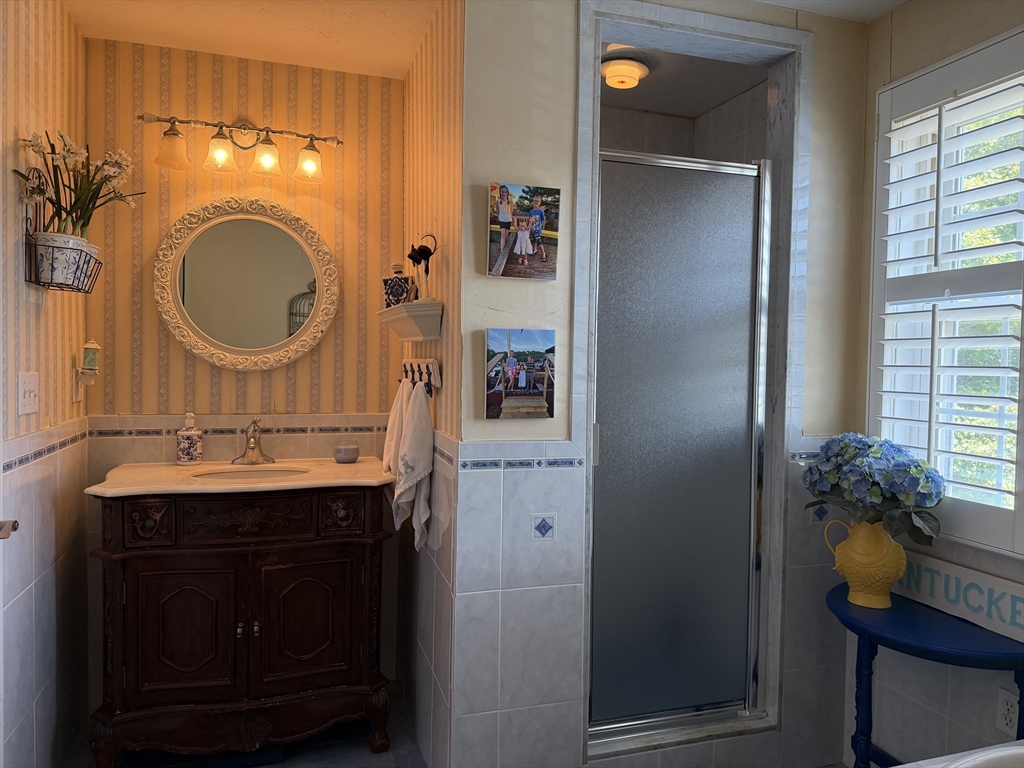 3 Walnut Knolls Canton, MA 02021 - Photo 24 of 38