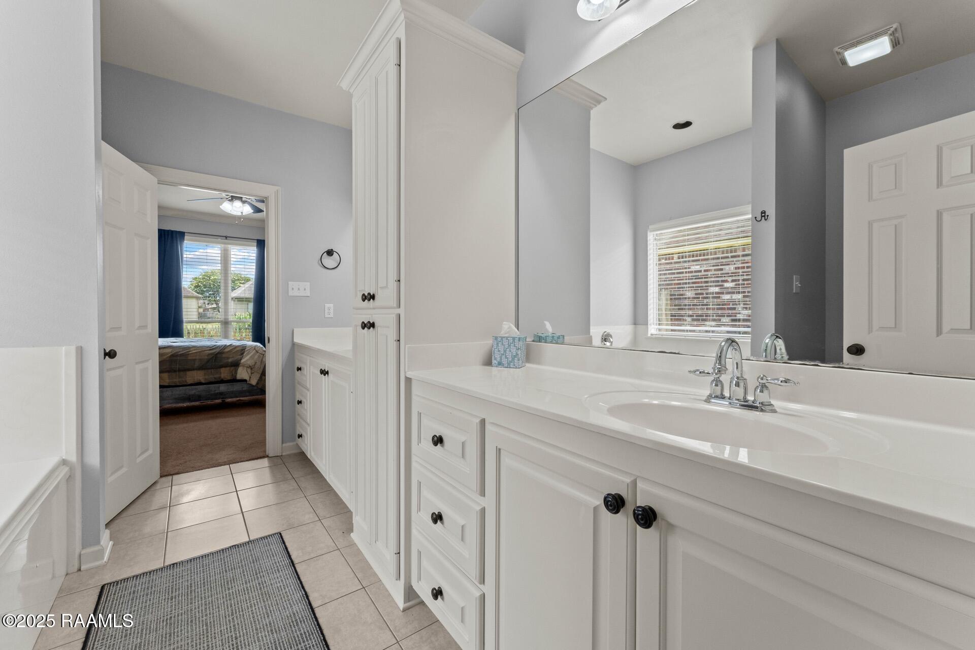 2934 Nicholson Lake Drive Baton Rouge, LA 70810 - Photo 15 of 24 7-9-25 Nicholson Lake (15)