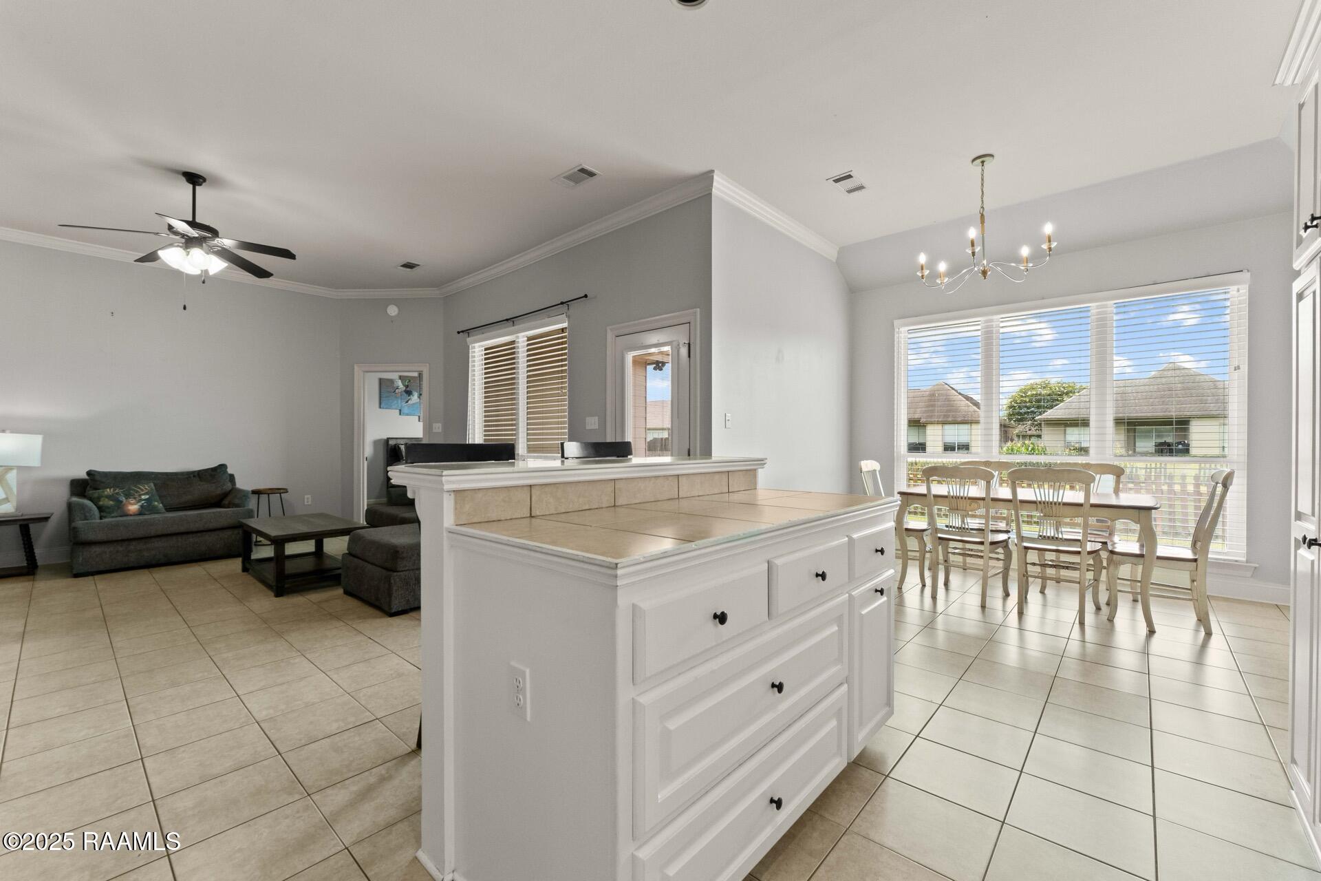 2934 Nicholson Lake Drive Baton Rouge, LA 70810 - Photo 9 of 24 7-9-25 Nicholson Lake (9)