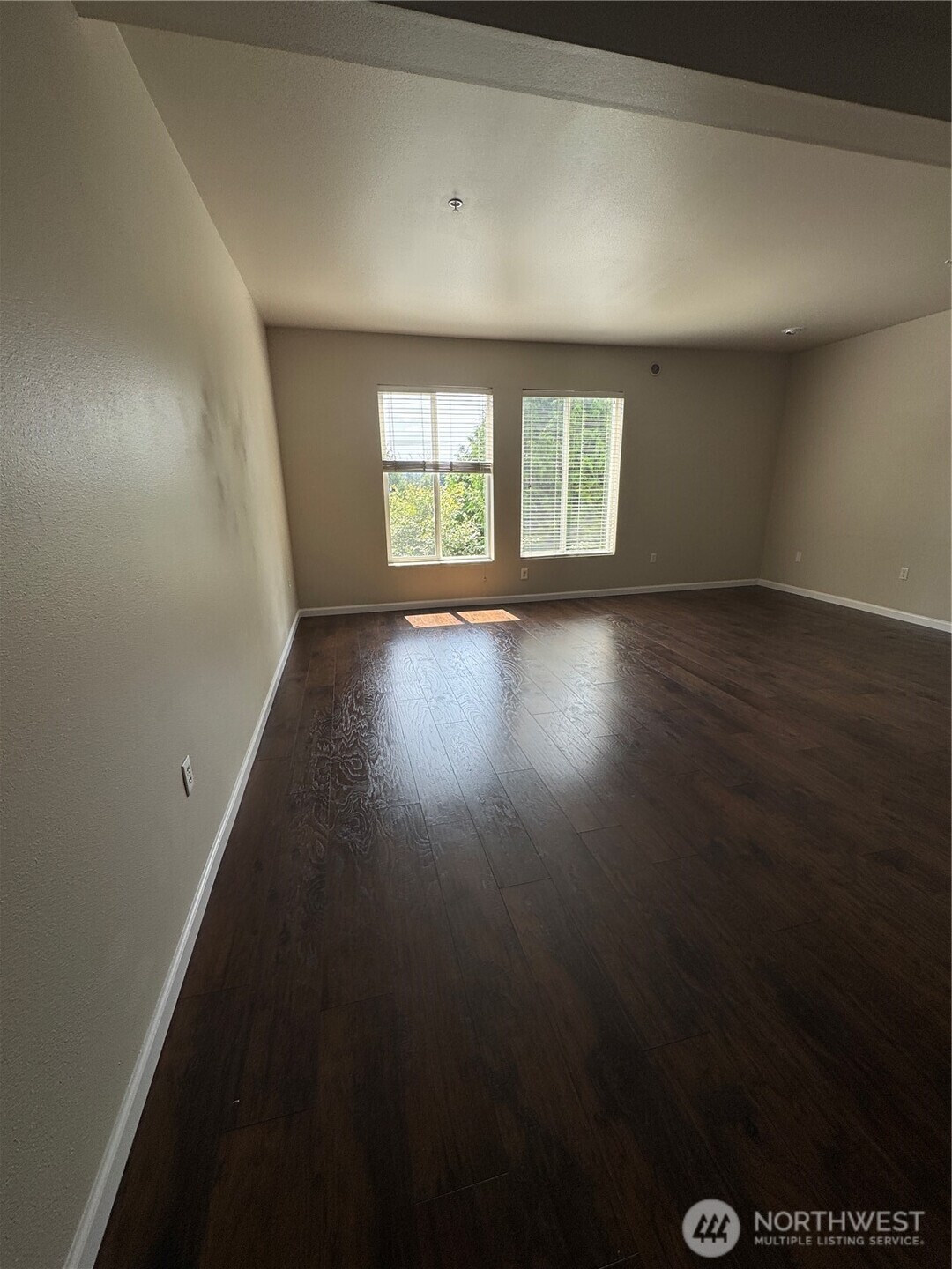 5307 Military Road East, Unit C Tacoma, WA 98446 - Photo 2 of 18