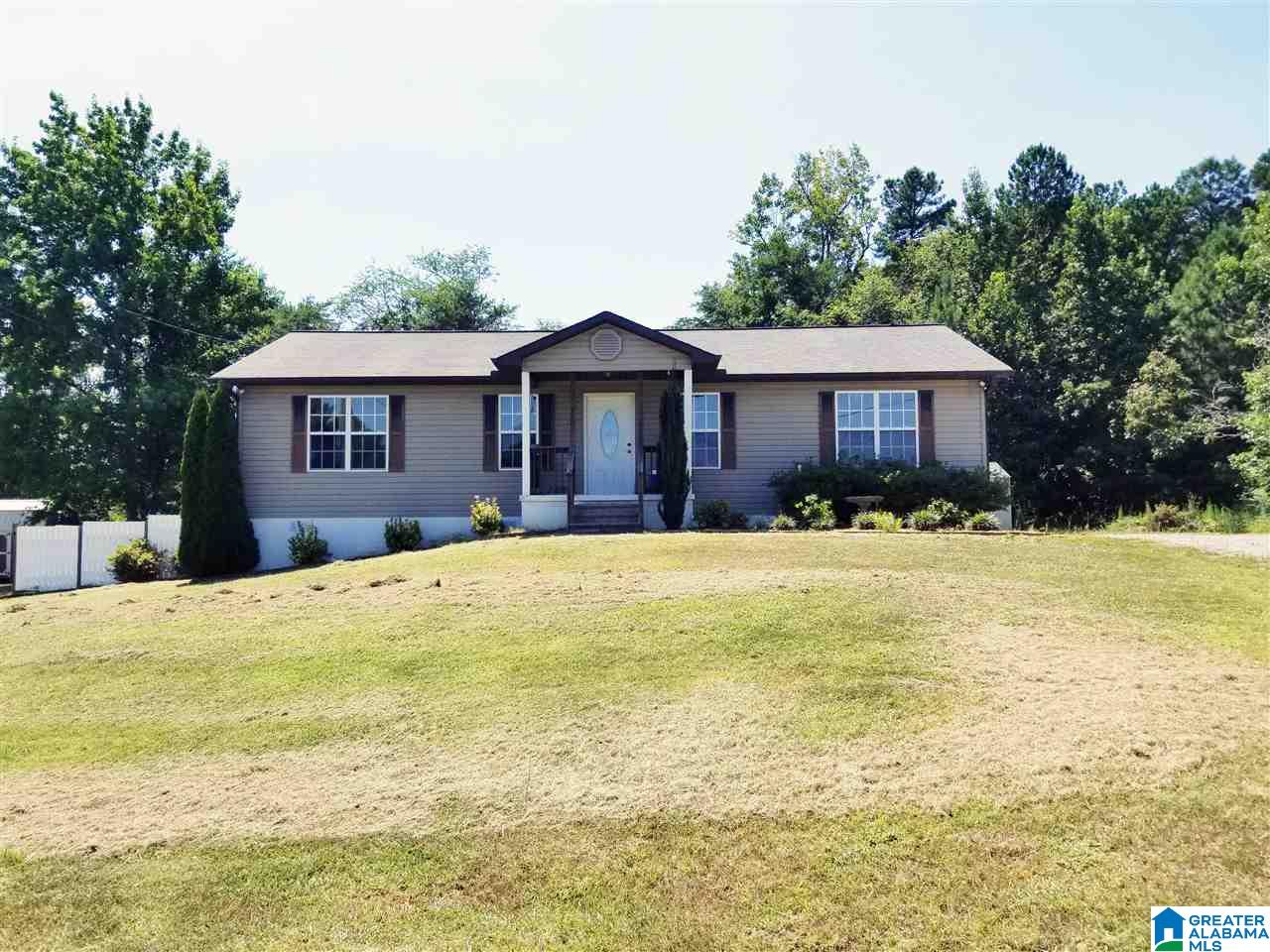 211 Summit Drive Hayden, AL 35079 - Photo 1 of 12