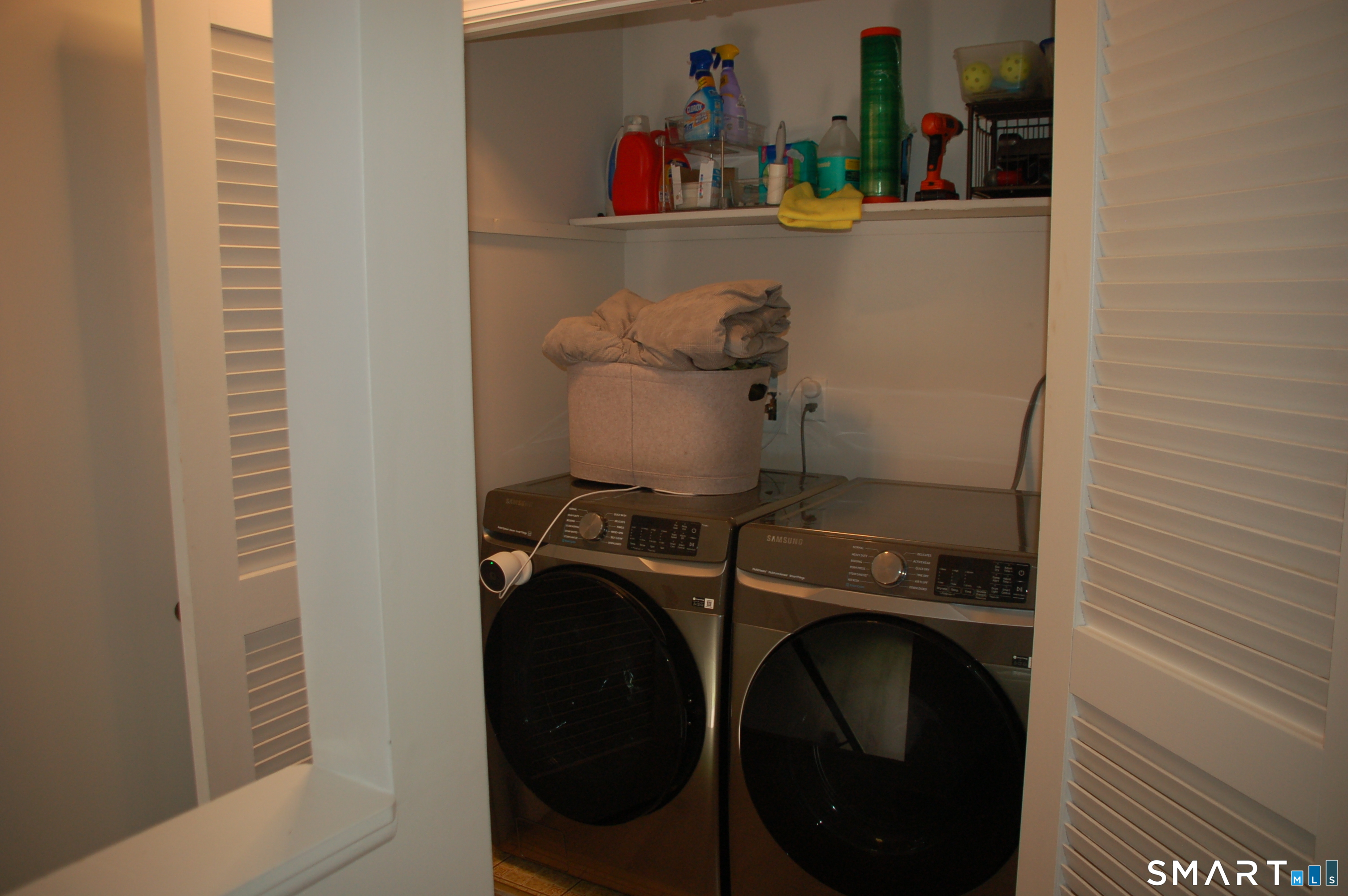 54 Rope Ferry Road, Unit A3 Waterford, CT 06385 - Photo 14 of 20 Smart washer & dryer on 2nd floor