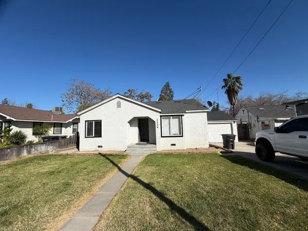 $775,000 | 2324 6th Street, Hughson, CA 95326