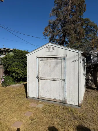 $775,000 | 2324 6th Street, Hughson, CA 95326