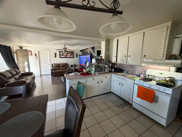 $775,000 | 2324 6th Street, Hughson, CA 95326