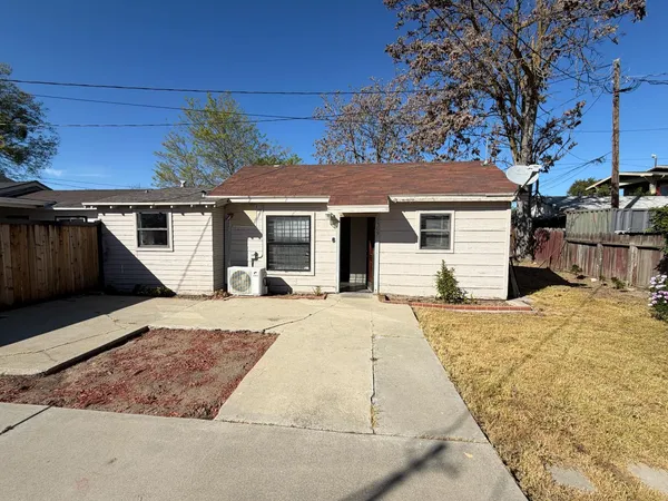 $775,000 | 2324 6th Street, Hughson, CA 95326