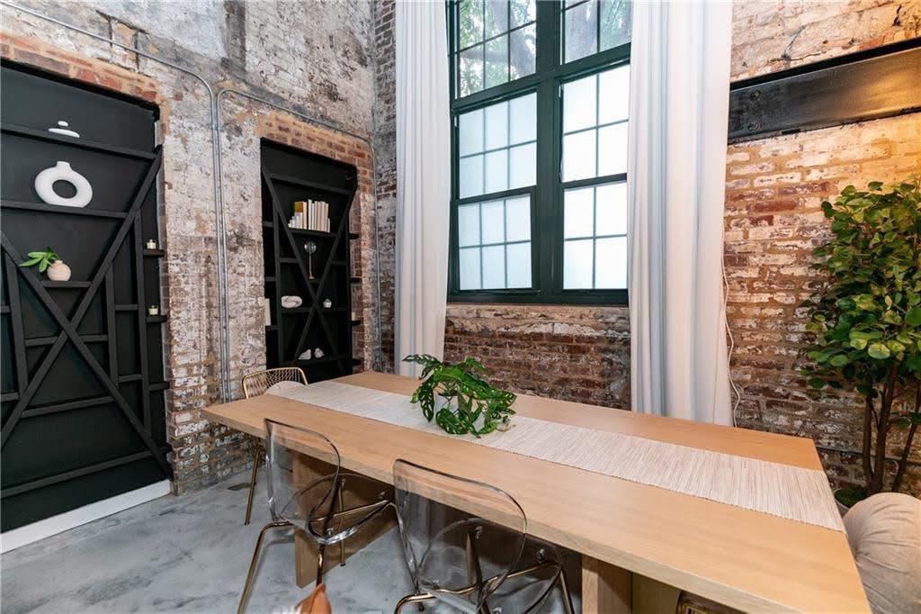 170 Boulevard Southeast, Unit 131H Atlanta, GA 30312 - Photo 13 of 47 a view of a outdoor seating area