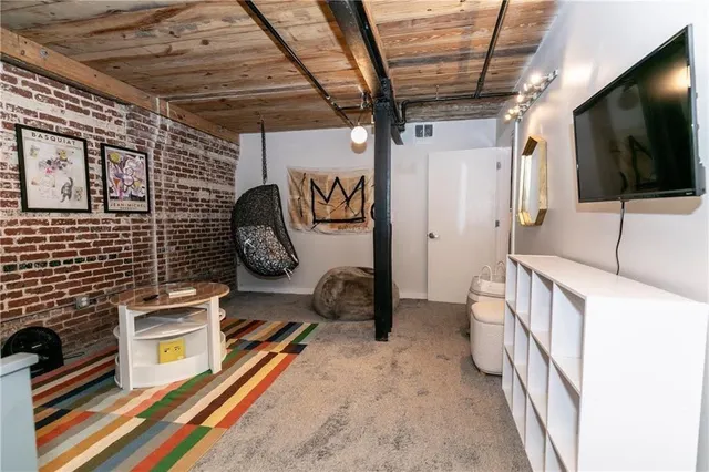 a bathroom with a sink and toilet