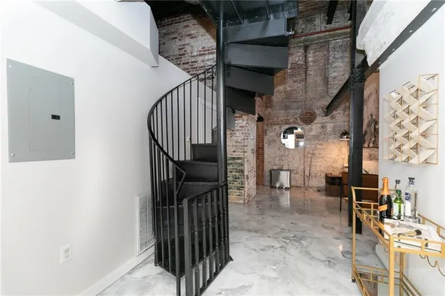 a view of entryway and hall