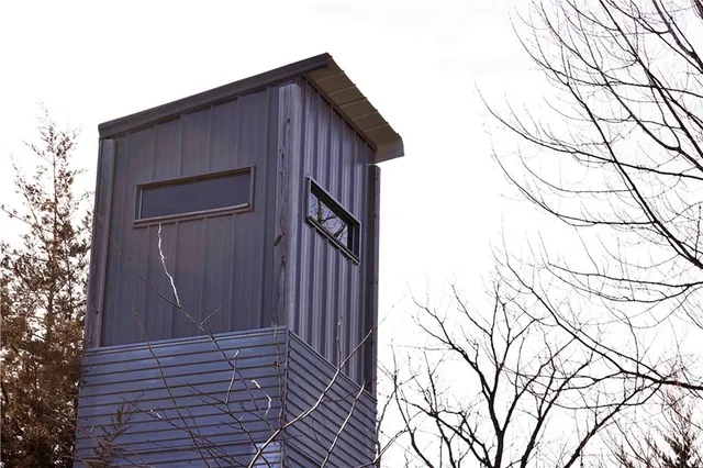 $325,000 | Flint Avenue, Jameson, MO 64647