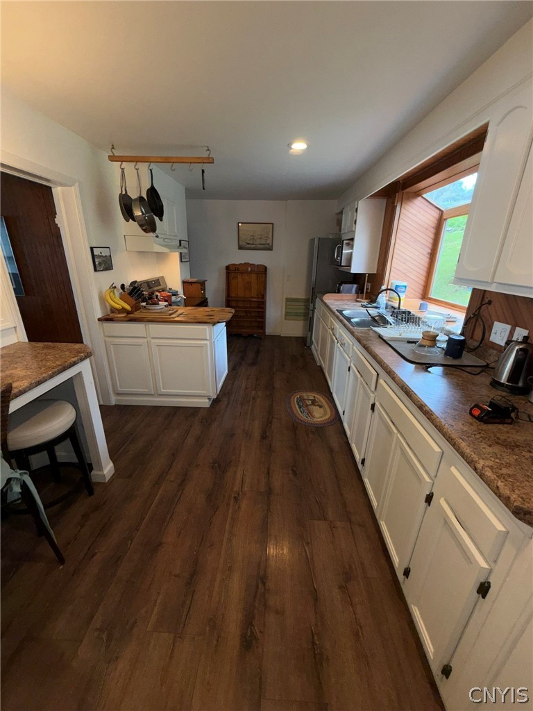 42778 County Rte 100 Wellesley Island, NY 13640 - Photo 14 of 49