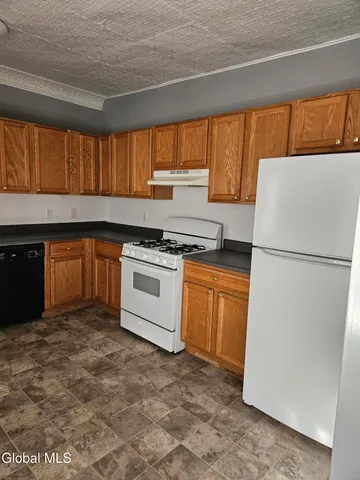 $340,000 | 21 Broad Street, Schuylerville, NY 12871