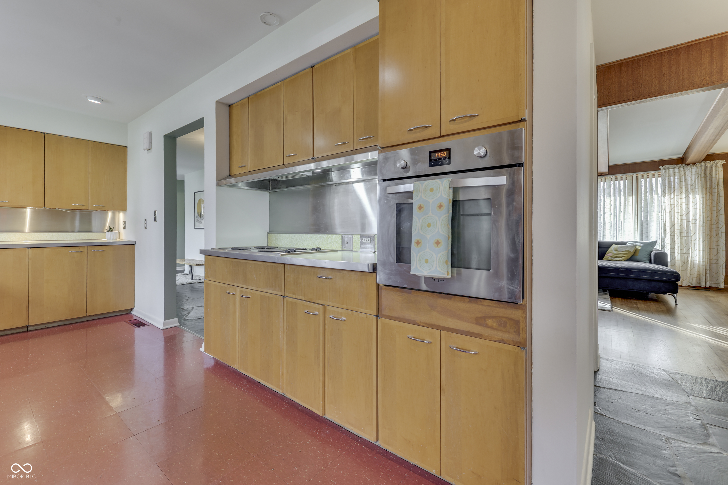 111 McClellan Road Greenfield, IN 46140 - Photo 16 of 76