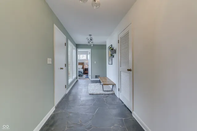 $3,900 | 111 McClellan Road, Greenfield, IN 46140