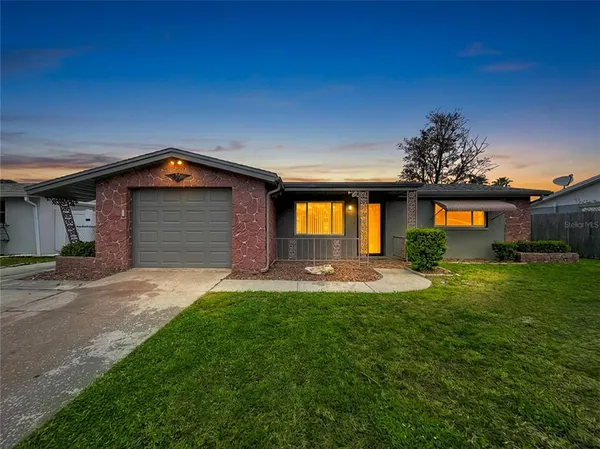 $269,000 | 3421 Supreme Drive, Holiday, FL 34691