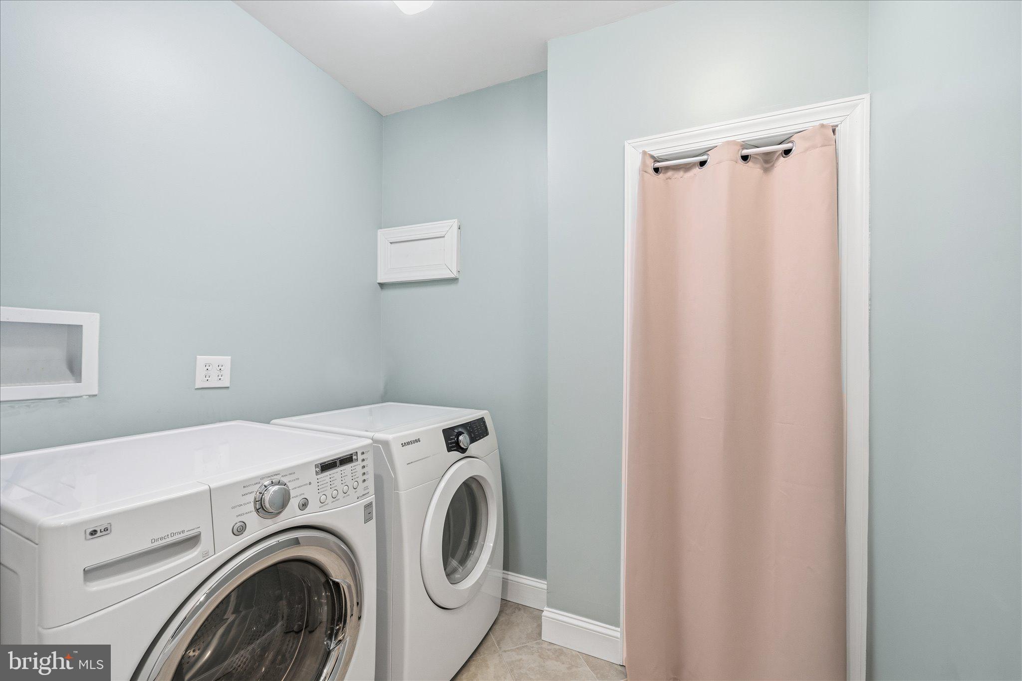 9055 Buckland Mill Road Gainesville, VA 20155 - Photo 60 of 76 2nd Laundry Room - W/D Convey