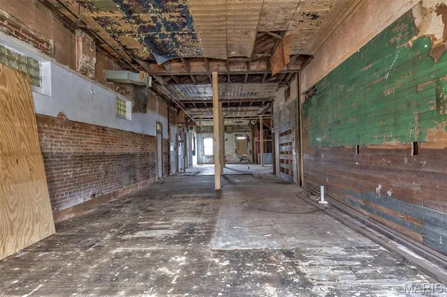 $275,000 | 702 Benham Street, Bonne Terre, MO 63628