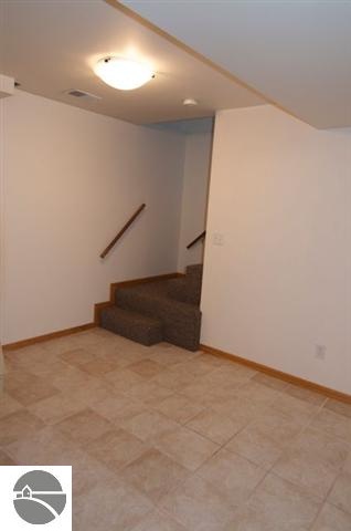 2816 North Reynolds Road Interlochen, MI 49643 - Photo 21 of 31 1743754-20.JPG