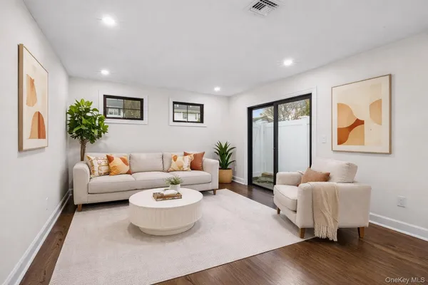 $1,399,000 | 3050 Judith Drive, Bellmore, NY 11710