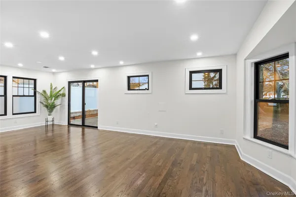 $1,399,000 | 3050 Judith Drive, Bellmore, NY 11710