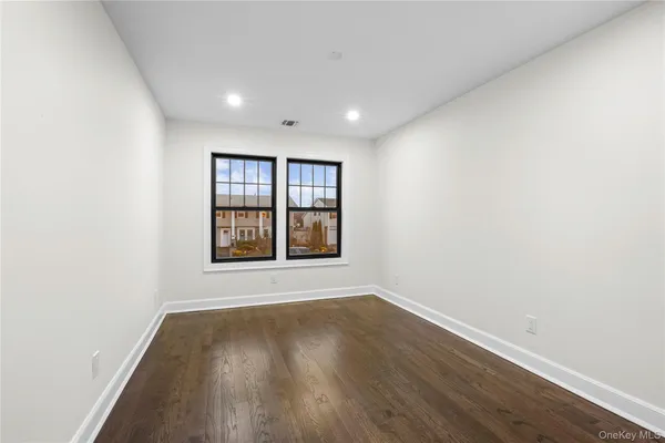 $1,399,000 | 3050 Judith Drive, Bellmore, NY 11710