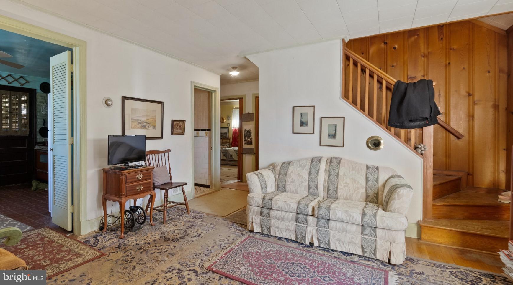 414 Brook Road Towson, MD 21286 - Photo 5 of 9