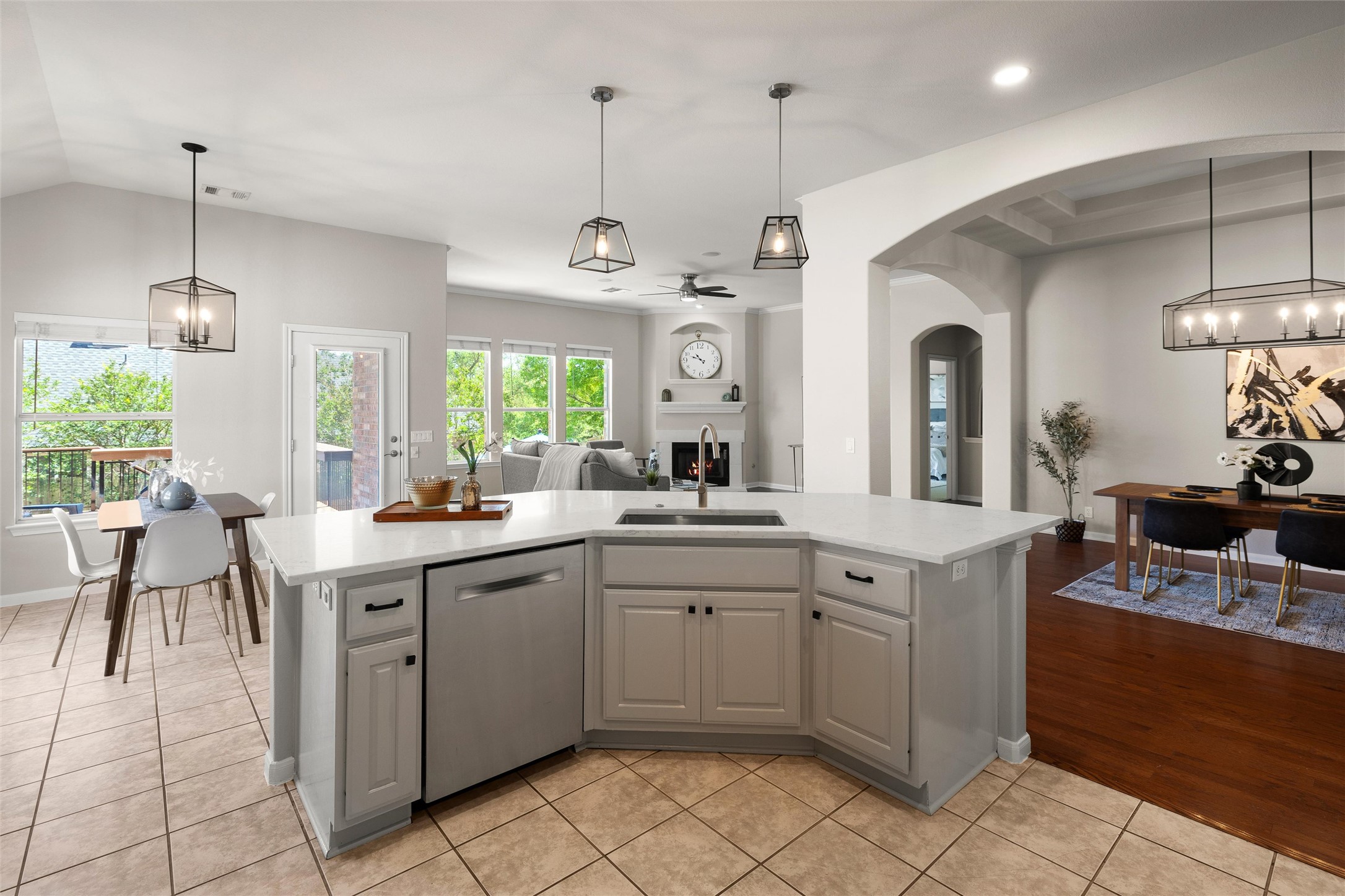 100 Stratton Court Austin, TX 78737 - Photo 15 of 38 Beautifully updated and functional space.