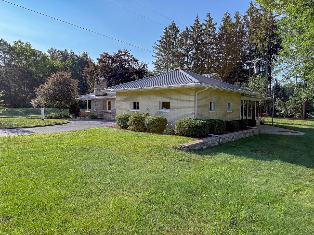 3999 North Castor Road Coleman, MI 48618 - Photo 13 of 56 Gallery Image 13