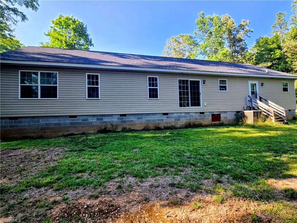 2311 West Chrisco Road Seagrove, NC 27341 - Photo 2 of 3 Back