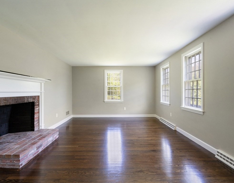 62 East Bare Hill Road Harvard, MA 01451 - Photo 5 of 34 Gallery Image 5