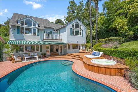 $3,495,000 | 11818 Laurel Hills Road, Studio City, CA 91604