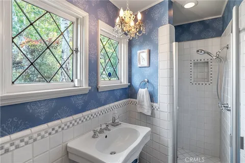 $3,495,000 | 11818 Laurel Hills Road, Studio City, CA 91604