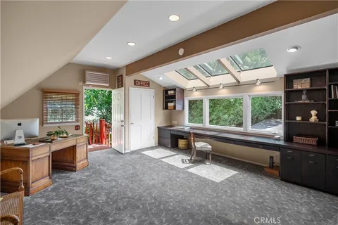 $3,495,000 | 11818 Laurel Hills Road, Studio City, CA 91604