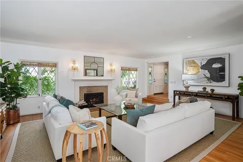$3,495,000 | 11818 Laurel Hills Road, Studio City, CA 91604